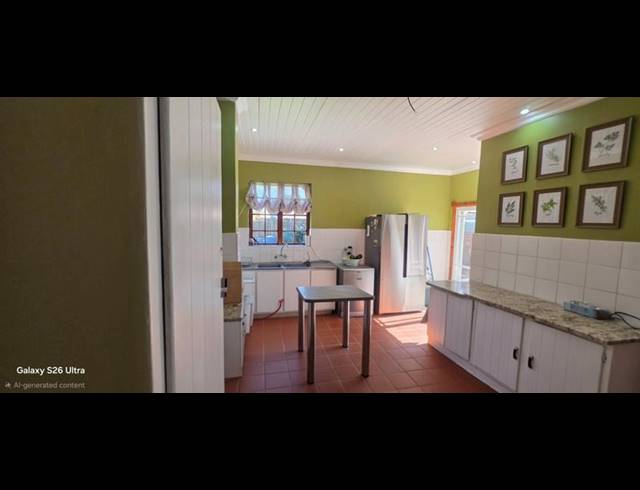 3 BEDROOM HOUSE FOR SALE IN SINOVILLE